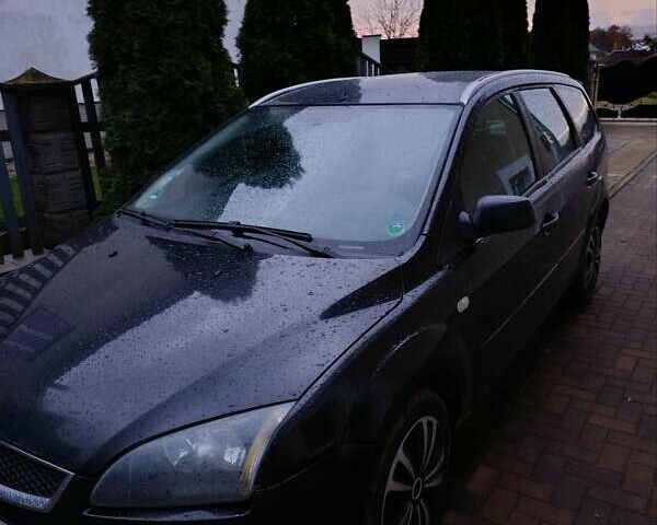 Черный Форд Фокус, объемом двигателя 2 л и пробегом 330 тыс. км за 4500 $, фото 1 на Automoto.ua