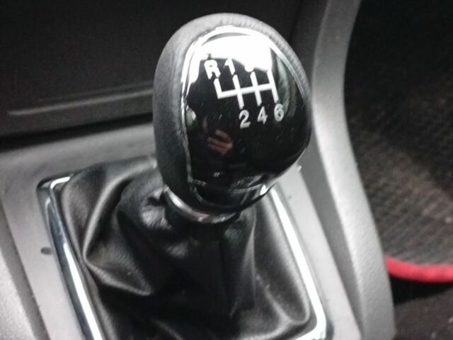 Чорний Форд Фокус, об'ємом двигуна 2 л та пробігом 300 тис. км за 4100 $, фото 1 на Automoto.ua