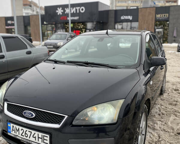 Чорний Форд Фокус, об'ємом двигуна 1.6 л та пробігом 315 тис. км за 3700 $, фото 1 на Automoto.ua