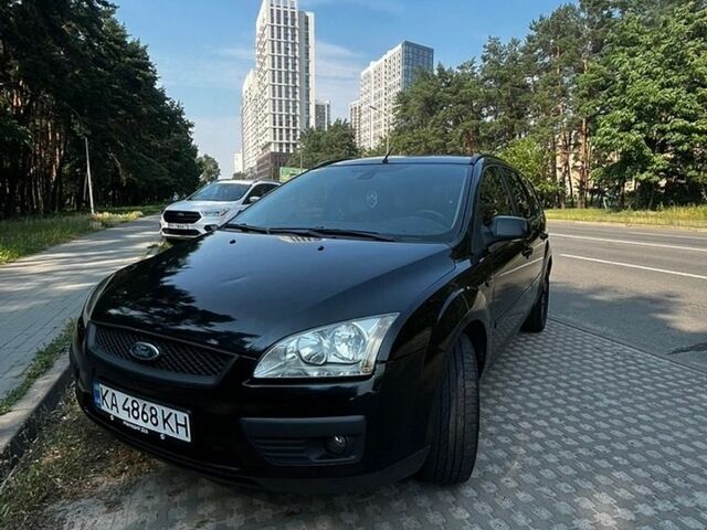 Черный Форд Фокус, объемом двигателя 1.6 л и пробегом 240 тыс. км за 4200 $, фото 1 на Automoto.ua