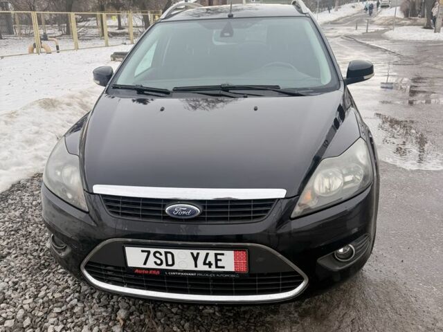 Чорний Форд Фокус, об'ємом двигуна 1.6 л та пробігом 243 тис. км за 5500 $, фото 1 на Automoto.ua