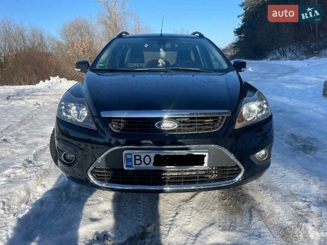 Черный Форд Фокус, объемом двигателя 1.8 л и пробегом 216 тыс. км за 5550 $, фото 1 на Automoto.ua