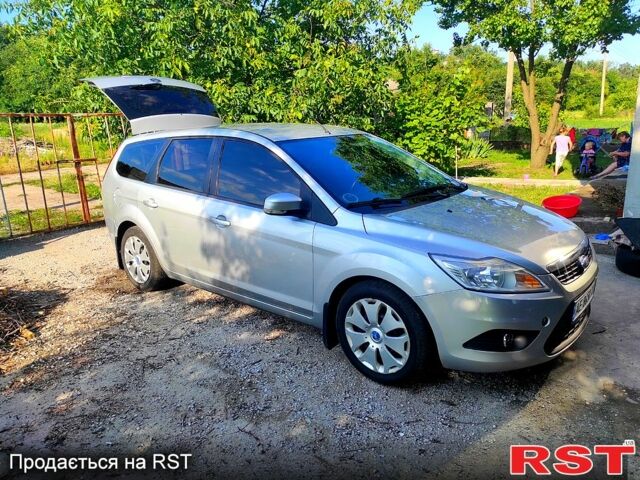 Чорний Форд Фокус, об'ємом двигуна 1.6 л та пробігом 28400 тис. км за 4600 $, фото 1 на Automoto.ua