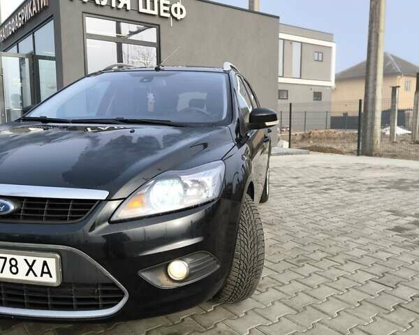 Черный Форд Фокус, объемом двигателя 1.6 л и пробегом 303 тыс. км за 6500 $, фото 1 на Automoto.ua