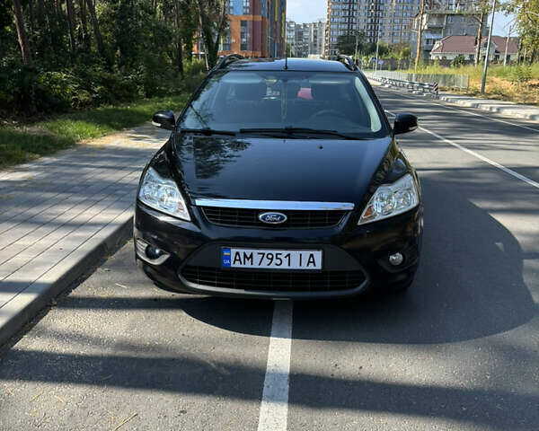 Черный Форд Фокус, объемом двигателя 1.6 л и пробегом 189 тыс. км за 5850 $, фото 1 на Automoto.ua