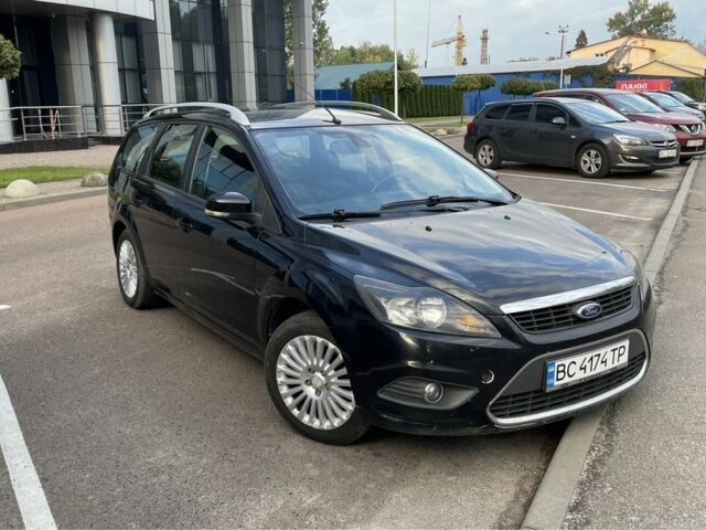 Черный Форд Фокус, объемом двигателя 1.6 л и пробегом 300 тыс. км за 4800 $, фото 1 на Automoto.ua