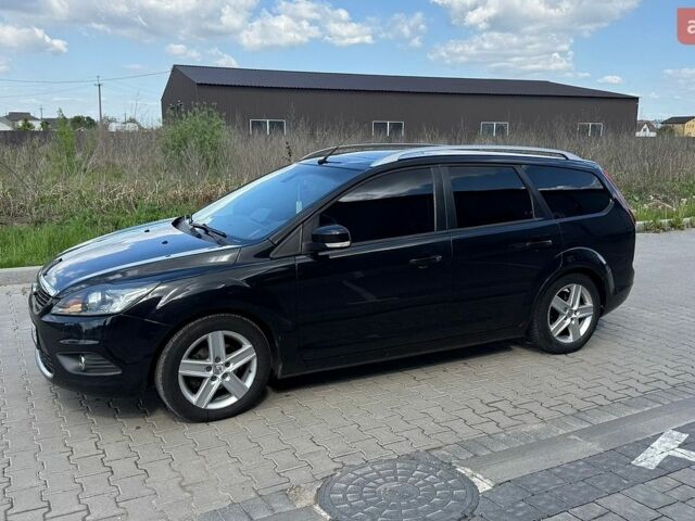 Черный Форд Фокус, объемом двигателя 1.56 л и пробегом 306 тыс. км за 5150 $, фото 1 на Automoto.ua