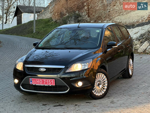 Черный Форд Фокус, объемом двигателя 1.6 л и пробегом 225 тыс. км за 6500 $, фото 1 на Automoto.ua