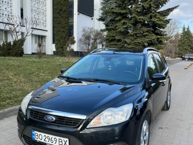 Черный Форд Фокус, объемом двигателя 2 л и пробегом 285 тыс. км за 5700 $, фото 1 на Automoto.ua