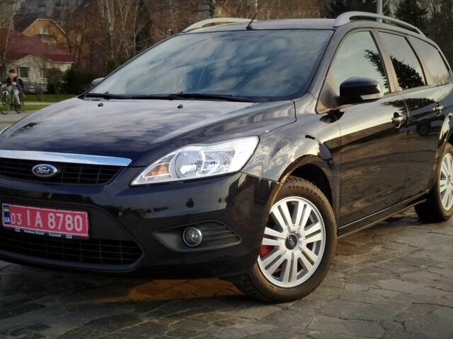 Черный Форд Фокус, объемом двигателя 1.6 л и пробегом 215 тыс. км за 6200 $, фото 1 на Automoto.ua