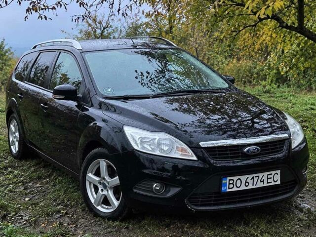 Чорний Форд Фокус, об'ємом двигуна 1.6 л та пробігом 290 тис. км за 3696 $, фото 1 на Automoto.ua