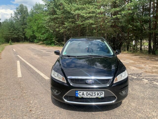 Чорний Форд Фокус, об'ємом двигуна 2 л та пробігом 231 тис. км за 4800 $, фото 1 на Automoto.ua