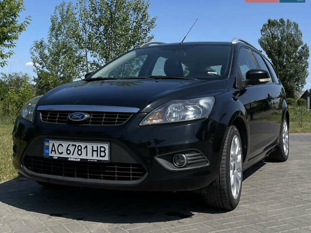 Черный Форд Фокус, объемом двигателя 1.6 л и пробегом 216 тыс. км за 5500 $, фото 1 на Automoto.ua