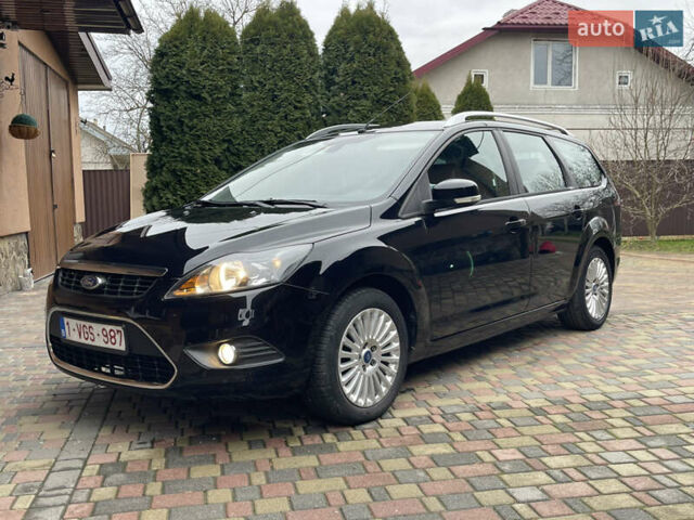 Черный Форд Фокус, объемом двигателя 1.6 л и пробегом 242 тыс. км за 5999 $, фото 1 на Automoto.ua