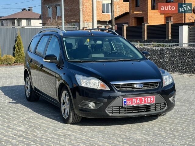 Чорний Форд Фокус, об'ємом двигуна 1.6 л та пробігом 221 тис. км за 6500 $, фото 1 на Automoto.ua