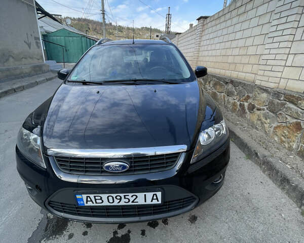Черный Форд Фокус, объемом двигателя 1.6 л и пробегом 216 тыс. км за 5100 $, фото 1 на Automoto.ua