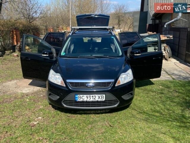 Черный Форд Фокус, объемом двигателя 1.6 л и пробегом 280 тыс. км за 5750 $, фото 1 на Automoto.ua