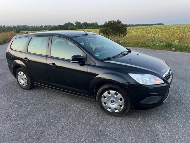 Черный Форд Фокус, объемом двигателя 1.6 л и пробегом 230 тыс. км за 6200 $, фото 1 на Automoto.ua