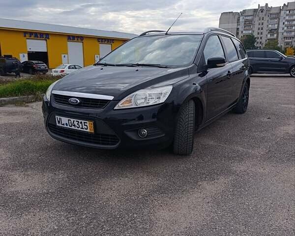 Черный Форд Фокус, объемом двигателя 1.8 л и пробегом 170 тыс. км за 6400 $, фото 1 на Automoto.ua