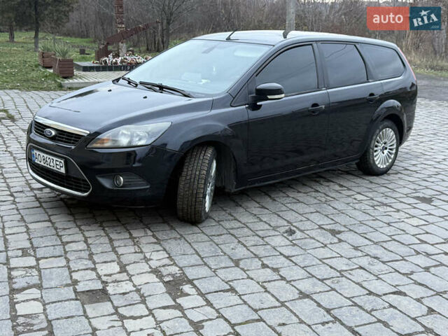Черный Форд Фокус, объемом двигателя 1.75 л и пробегом 300 тыс. км за 4250 $, фото 1 на Automoto.ua