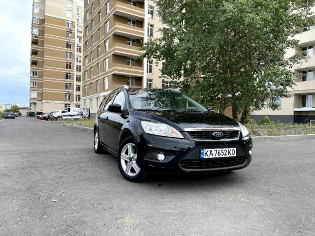 Черный Форд Фокус, объемом двигателя 1.6 л и пробегом 260 тыс. км за 5300 $, фото 1 на Automoto.ua