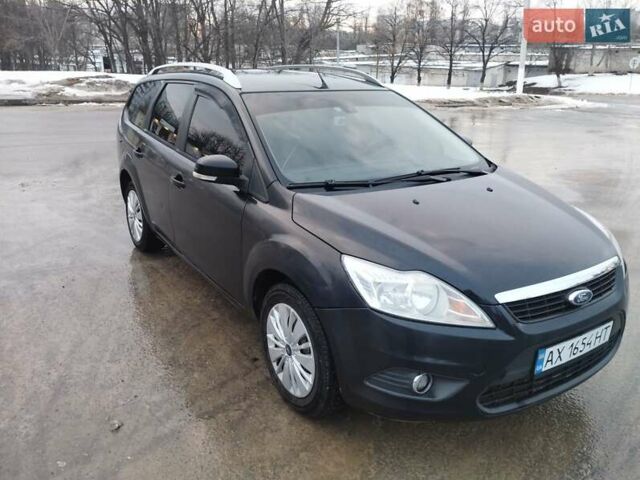 Черный Форд Фокус, объемом двигателя 1.6 л и пробегом 200 тыс. км за 5000 $, фото 1 на Automoto.ua