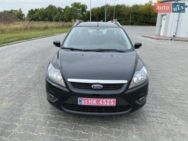 Черный Форд Фокус, объемом двигателя 1.6 л и пробегом 214 тыс. км за 6150 $, фото 1 на Automoto.ua