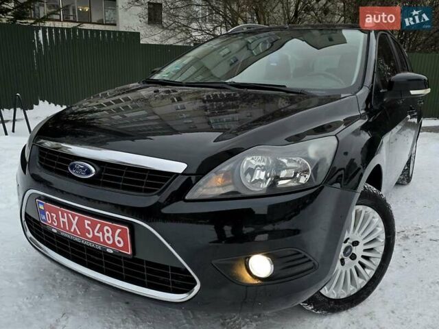 Черный Форд Фокус, объемом двигателя 1.6 л и пробегом 203 тыс. км за 5950 $, фото 1 на Automoto.ua