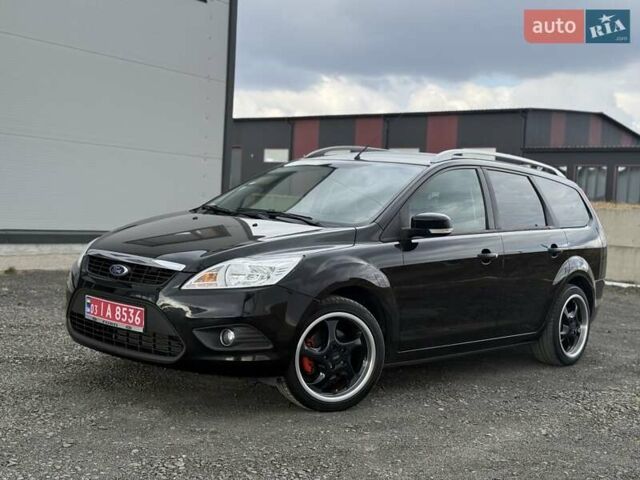 Черный Форд Фокус, объемом двигателя 1.6 л и пробегом 166 тыс. км за 6100 $, фото 1 на Automoto.ua