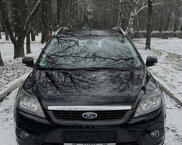 Черный Форд Фокус, объемом двигателя 1.6 л и пробегом 235 тыс. км за 6200 $, фото 1 на Automoto.ua