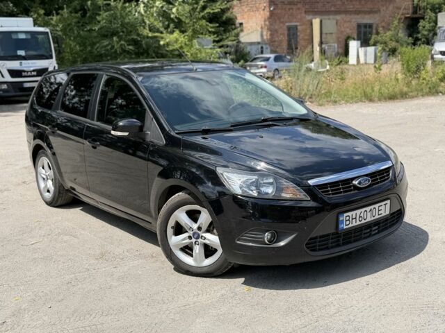 Черный Форд Фокус, объемом двигателя 1.6 л и пробегом 227 тыс. км за 5704 $, фото 1 на Automoto.ua