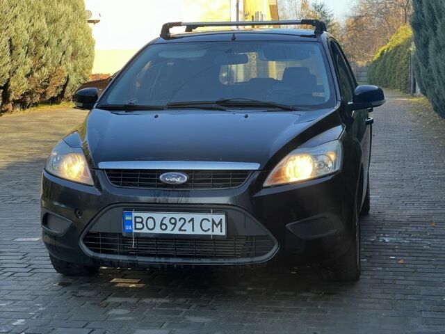 Чорний Форд Фокус, об'ємом двигуна 1.6 л та пробігом 300 тис. км за 3900 $, фото 1 на Automoto.ua