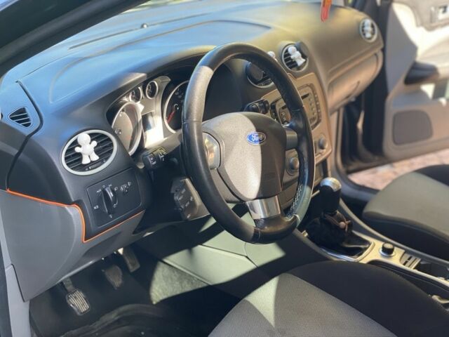 Чорний Форд Фокус, об'ємом двигуна 1.6 л та пробігом 180 тис. км за 5800 $, фото 1 на Automoto.ua