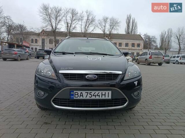 Черный Форд Фокус, объемом двигателя 1.8 л и пробегом 286 тыс. км за 5850 $, фото 1 на Automoto.ua