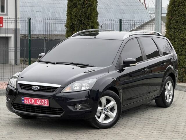 Черный Форд Фокус, объемом двигателя 1.8 л и пробегом 218 тыс. км за 5800 $, фото 1 на Automoto.ua