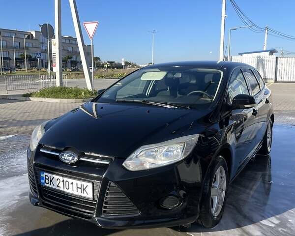 Черный Форд Фокус, объемом двигателя 1.6 л и пробегом 354 тыс. км за 6400 $, фото 1 на Automoto.ua