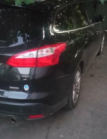 Черный Форд Фокус, объемом двигателя 1.6 л и пробегом 235 тыс. км за 8500 $, фото 1 на Automoto.ua