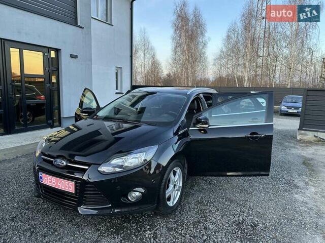 Черный Форд Фокус, объемом двигателя 1.6 л и пробегом 154 тыс. км за 7500 $, фото 1 на Automoto.ua