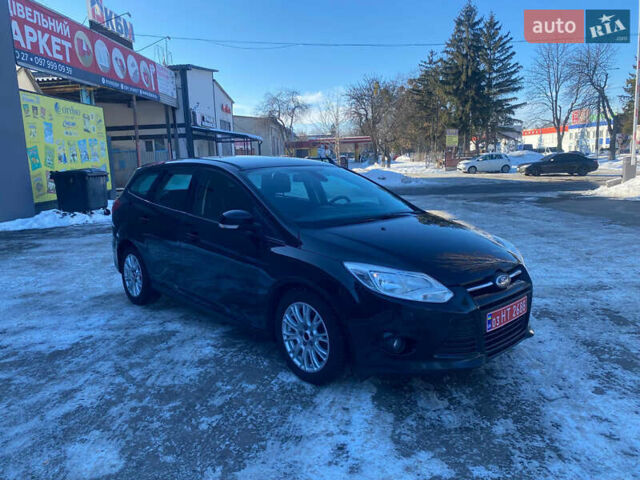 Чорний Форд Фокус, об'ємом двигуна 2 л та пробігом 233 тис. км за 8200 $, фото 1 на Automoto.ua