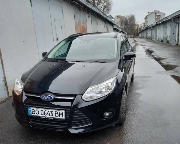 Черный Форд Фокус, объемом двигателя 1.6 л и пробегом 250 тыс. км за 7000 $, фото 1 на Automoto.ua