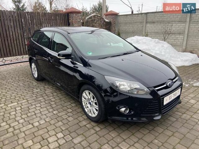 Черный Форд Фокус, объемом двигателя 1.6 л и пробегом 223 тыс. км за 8750 $, фото 1 на Automoto.ua