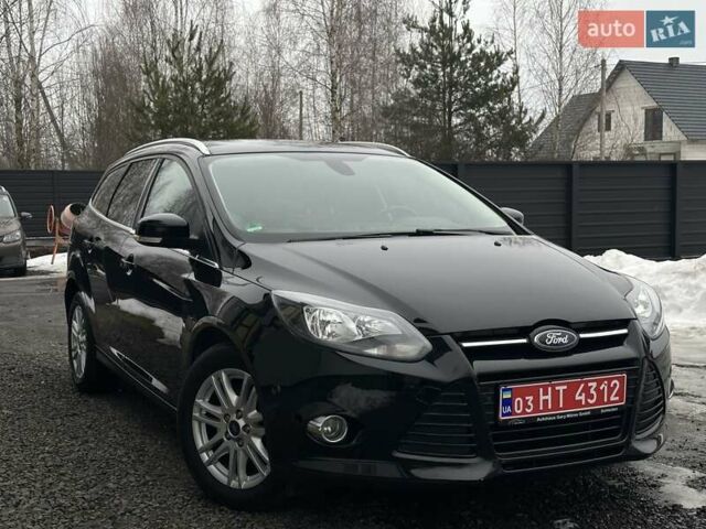 Черный Форд Фокус, объемом двигателя 1.6 л и пробегом 247 тыс. км за 7700 $, фото 1 на Automoto.ua