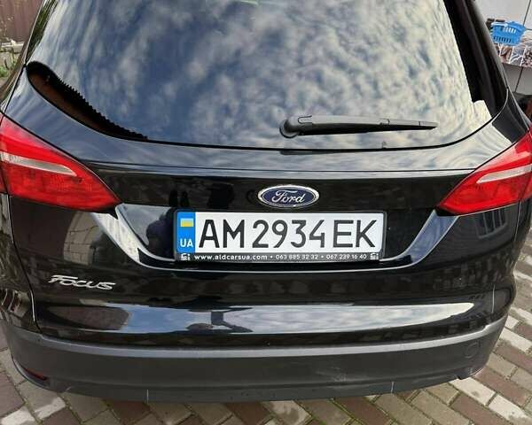 Форд Фокус 2015 в Радомышле на Automoto.ua Черный Форд Фокус, объемом двигателя 1.6 л и пробегом 215 тыс. км за 8700 $, фото 1 на Automoto.ua