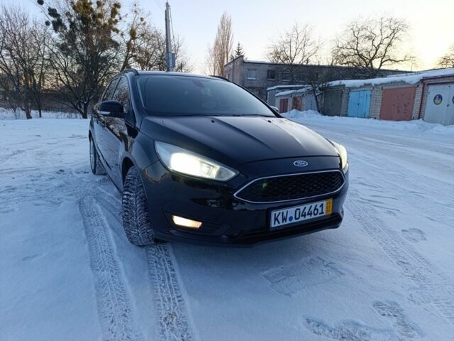 Черный Форд Фокус, объемом двигателя 1.5 л и пробегом 236 тыс. км за 8300 $, фото 1 на Automoto.ua