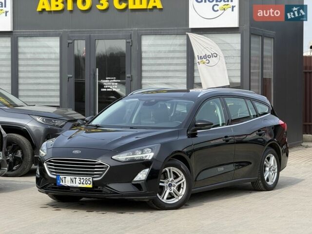Черный Форд Фокус, объемом двигателя 1.5 л и пробегом 189 тыс. км за 14950 $, фото 1 на Automoto.ua