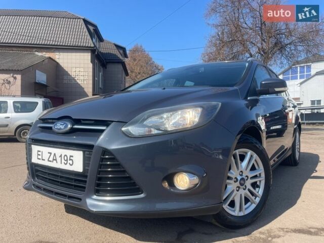 Фіолетовий Форд Фокус, об'ємом двигуна 1.6 л та пробігом 200 тис. км за 7700 $, фото 1 на Automoto.ua