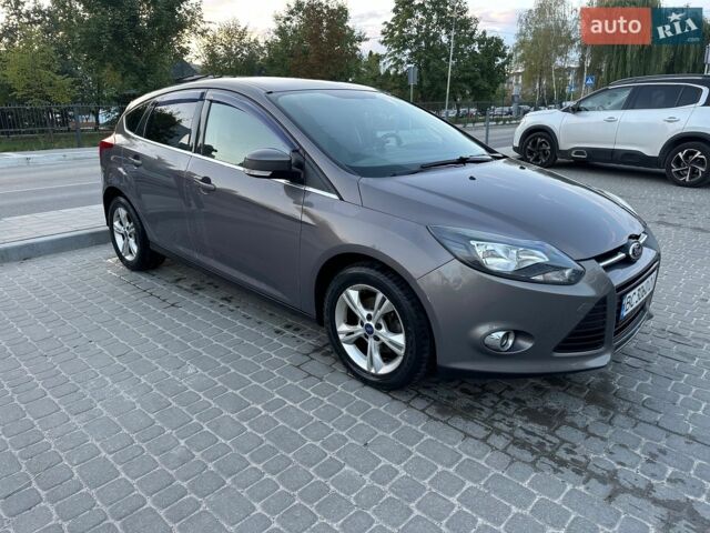 Коричневий Форд Фокус, об'ємом двигуна 1 л та пробігом 197 тис. км за 5500 $, фото 1 на Automoto.ua