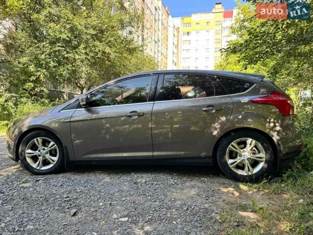 Коричневий Форд Фокус, об'ємом двигуна 1 л та пробігом 124 тис. км за 6000 $, фото 1 на Automoto.ua