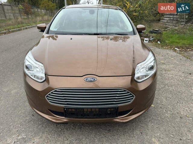Форд Фокус 2013 в Одессе на Automoto.ua Коричневый Форд Фокус, объемом двигателя 0 л и пробегом 103 тыс. км за 7200 $, фото 1 на Automoto.ua