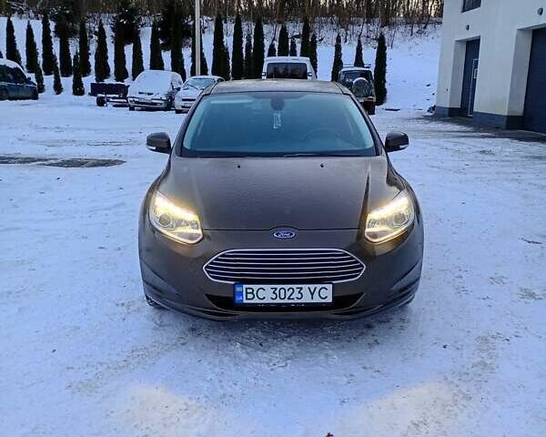 Коричневый Форд Фокус, объемом двигателя 0 л и пробегом 217 тыс. км за 8900 $, фото 1 на Automoto.ua